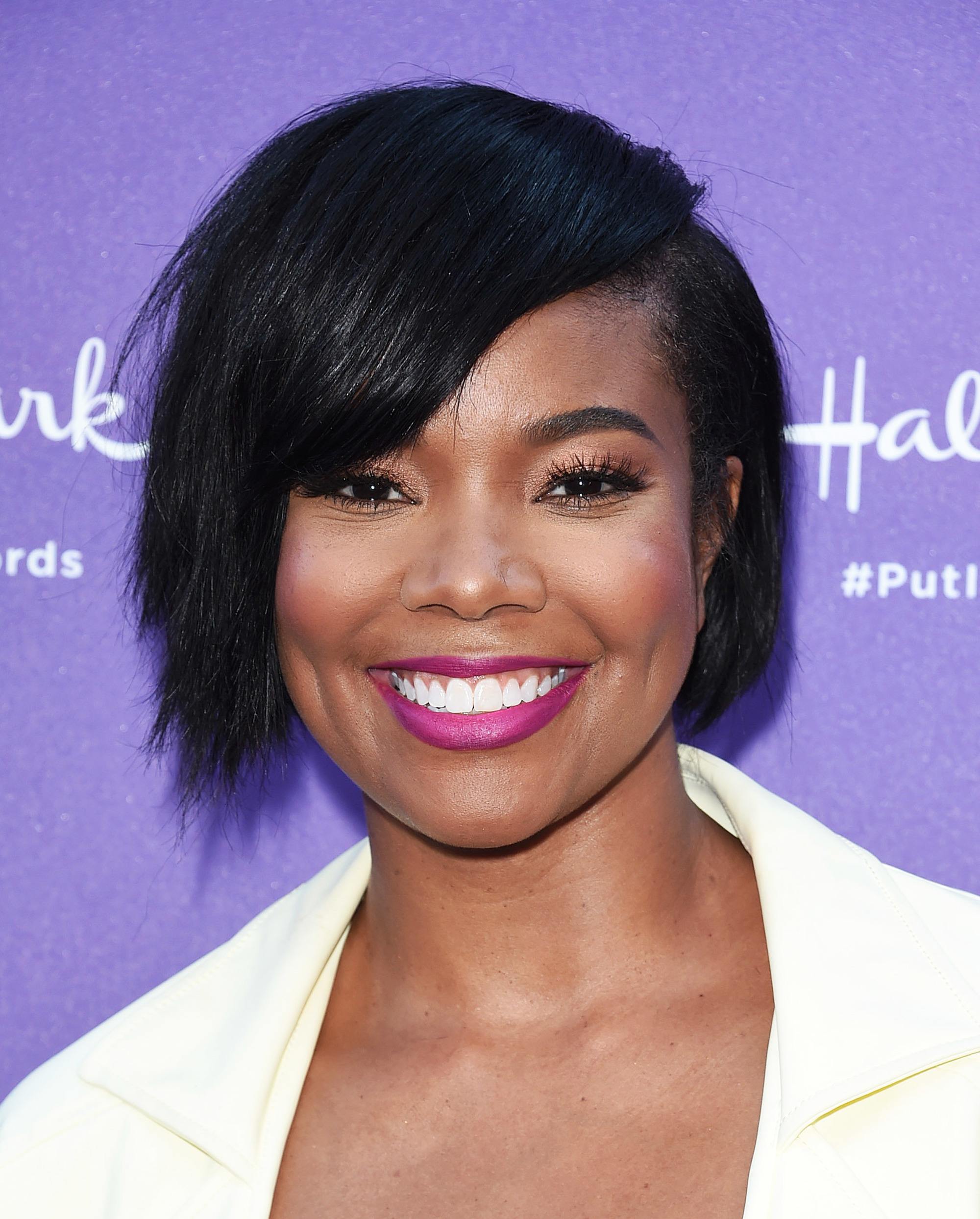 Gabrielle Union avec un bob court et élégant à frange
