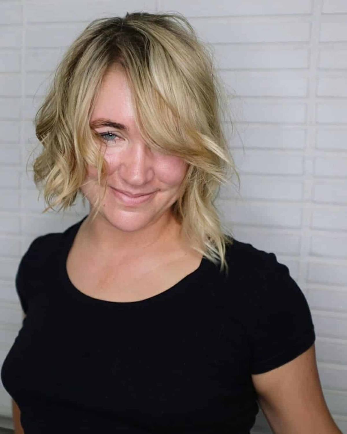 bob blond court asymétrique