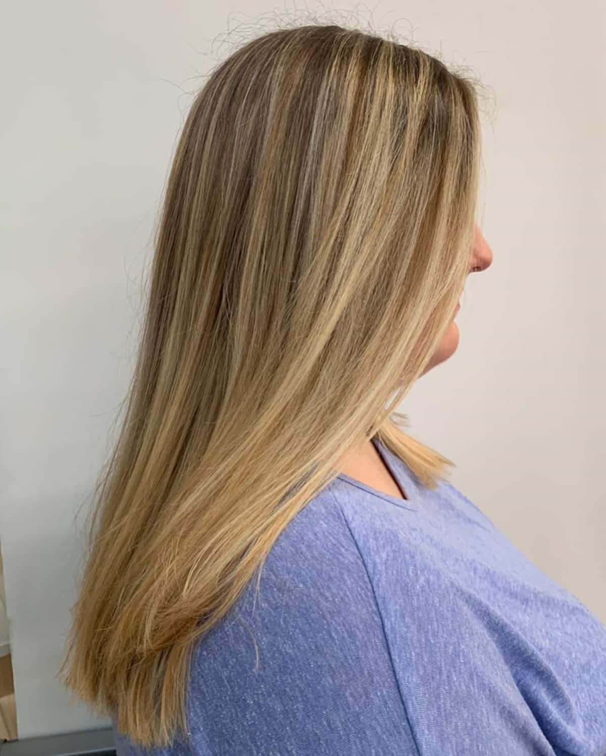 mèches partielles sur cheveux châtain clair
