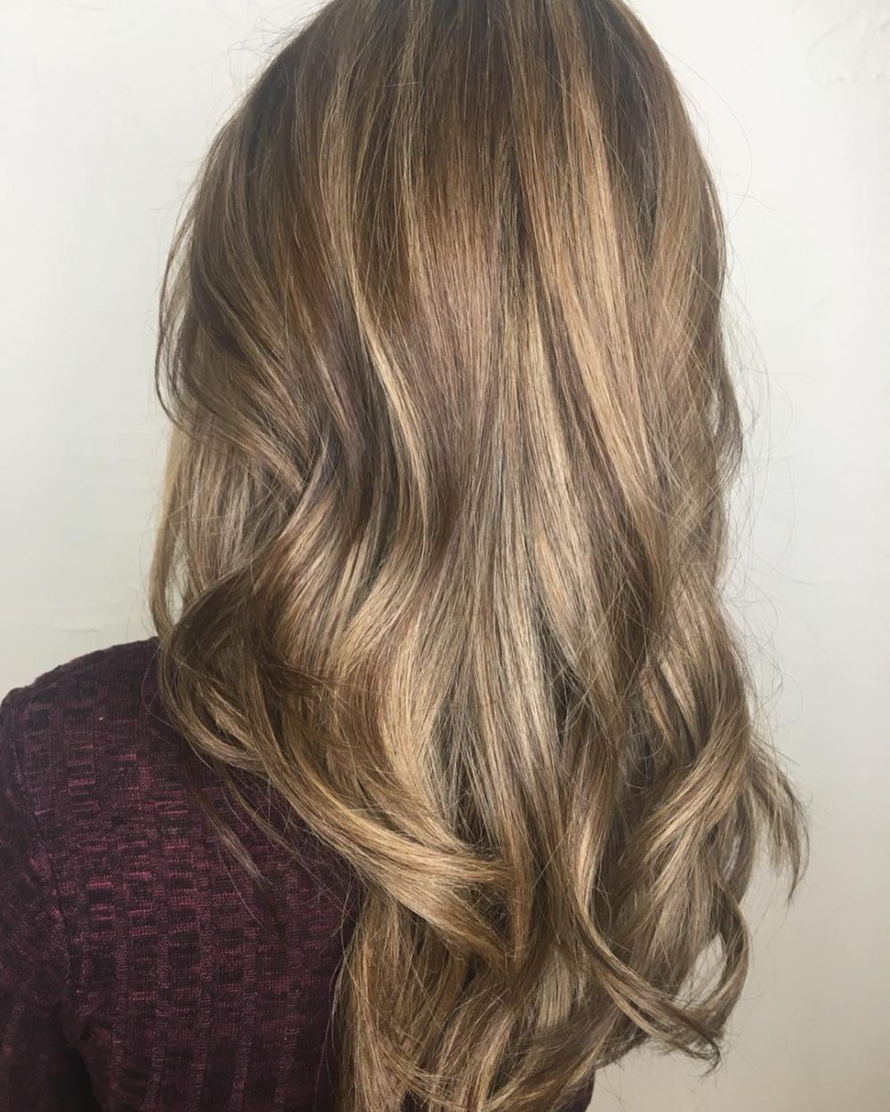 Cheveux châtain clair cendré et doré