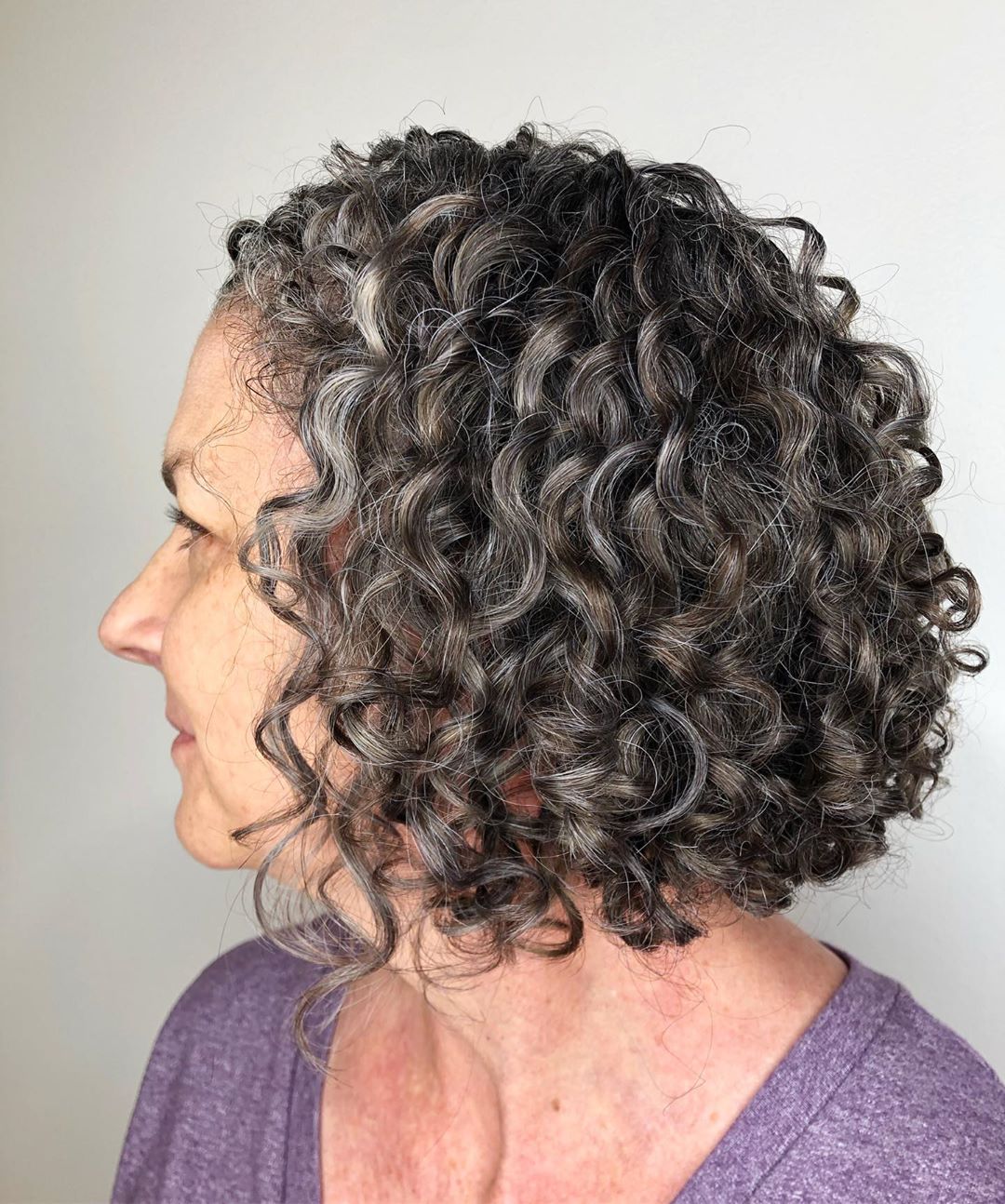 Boucles gris argenté