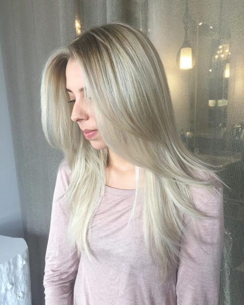 Coupe de plumes en couches pour les cheveux longs et fins