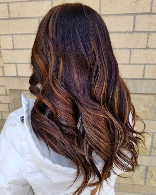 Balayage bourgogne foncé et brun