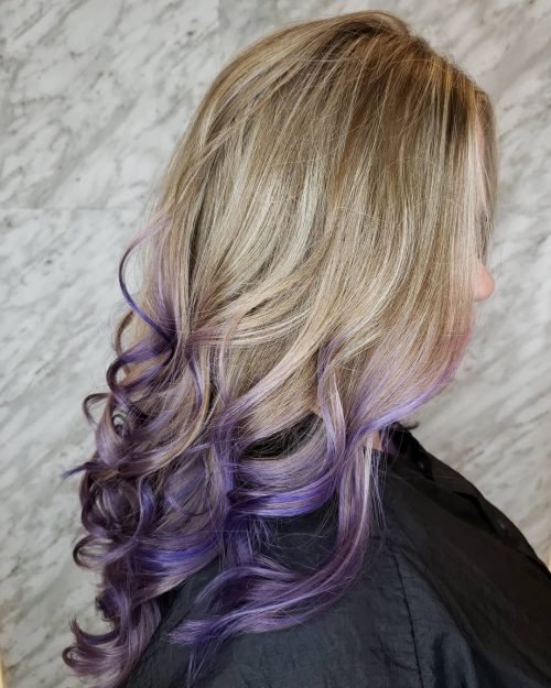 Ombre blonde à violette