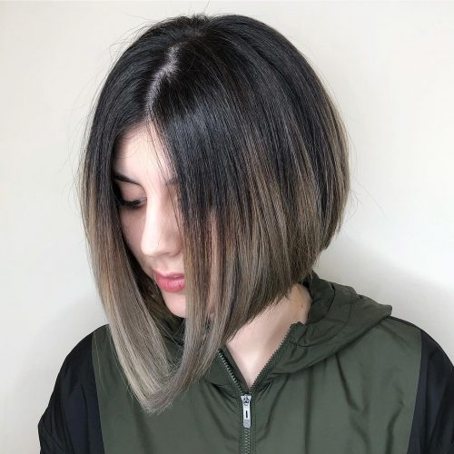 Noir et argent sur cheveux courts