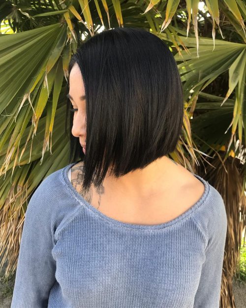 Eblouissant sur les cheveux courts