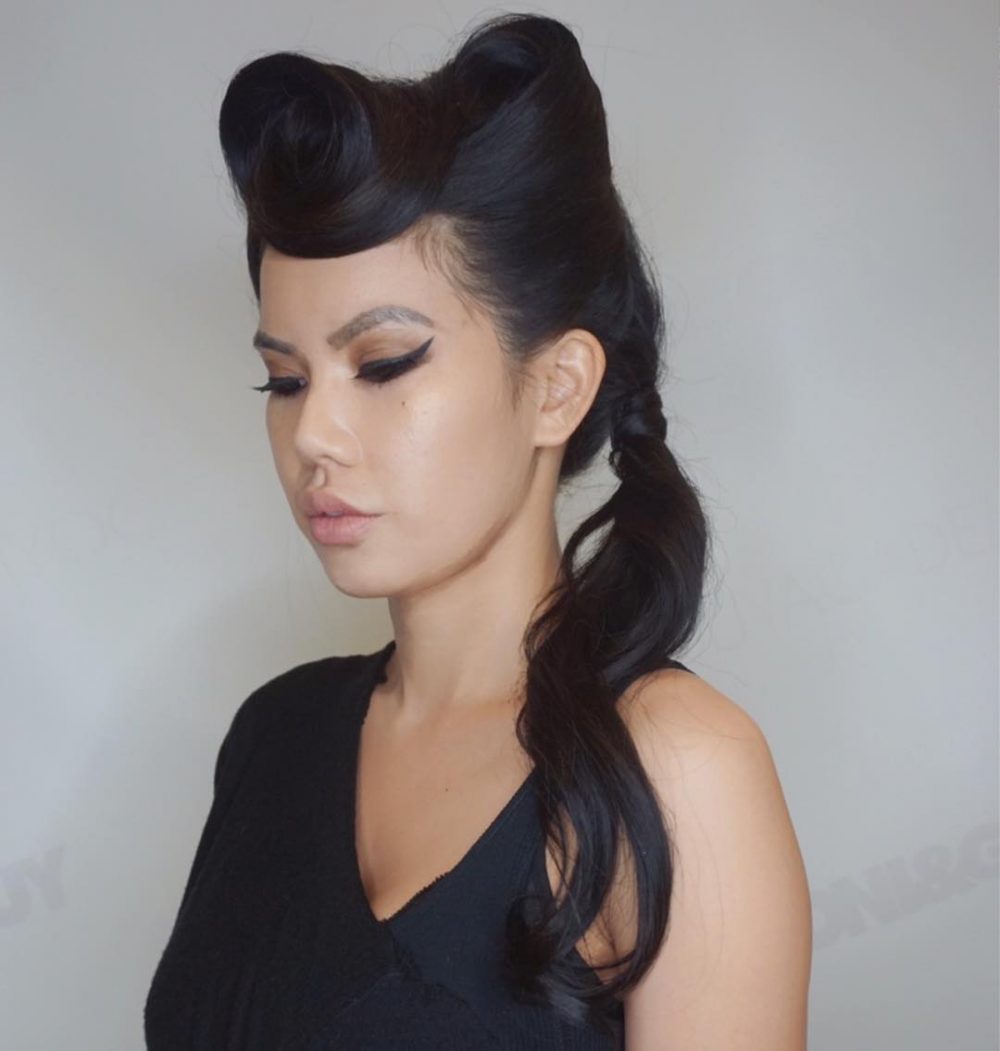 Coiffure de Modern Femme Fatale