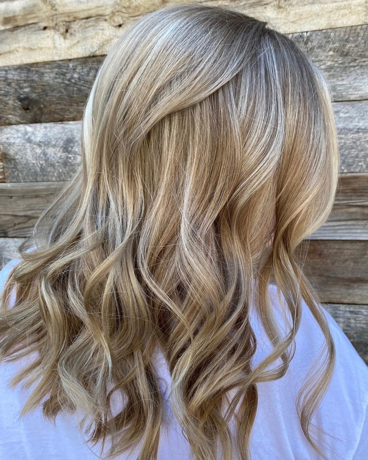 Blond crémeux sableux
