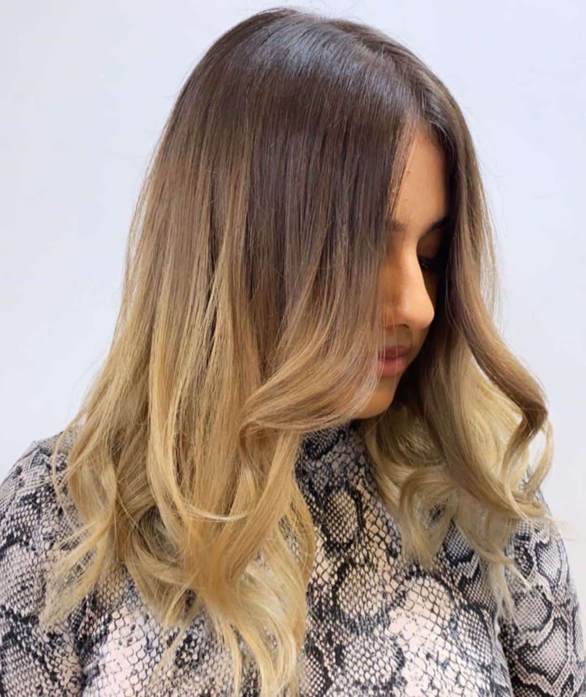 Ombre brun moyen à blond