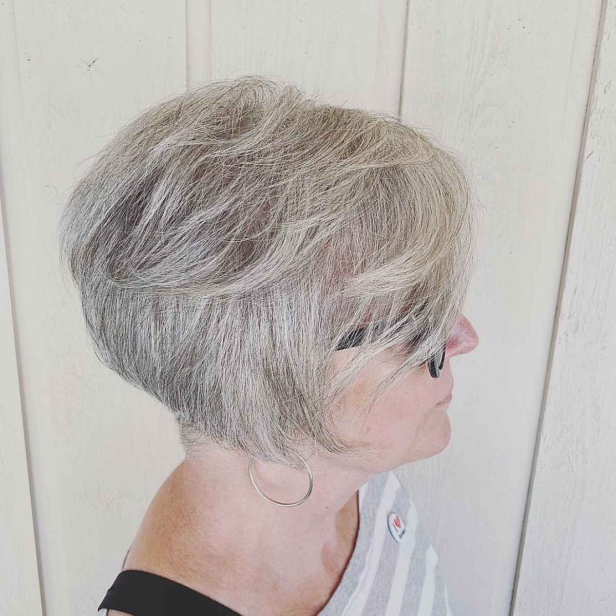 Layers choucroutés pour les femmes de 60 ans et plus