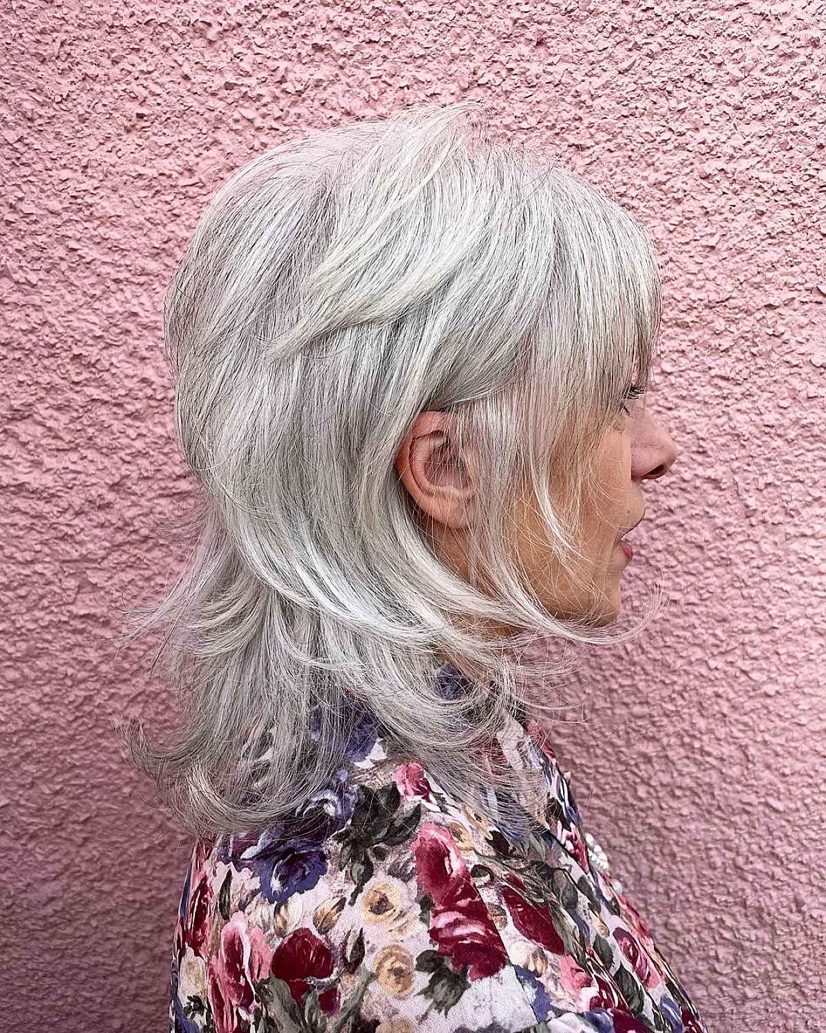 Coupe de loup de Mullet avec des couches évasées
