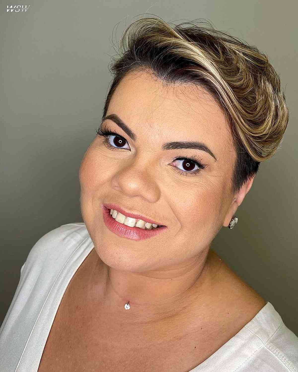 Sous-coupe Pixie à deux tons