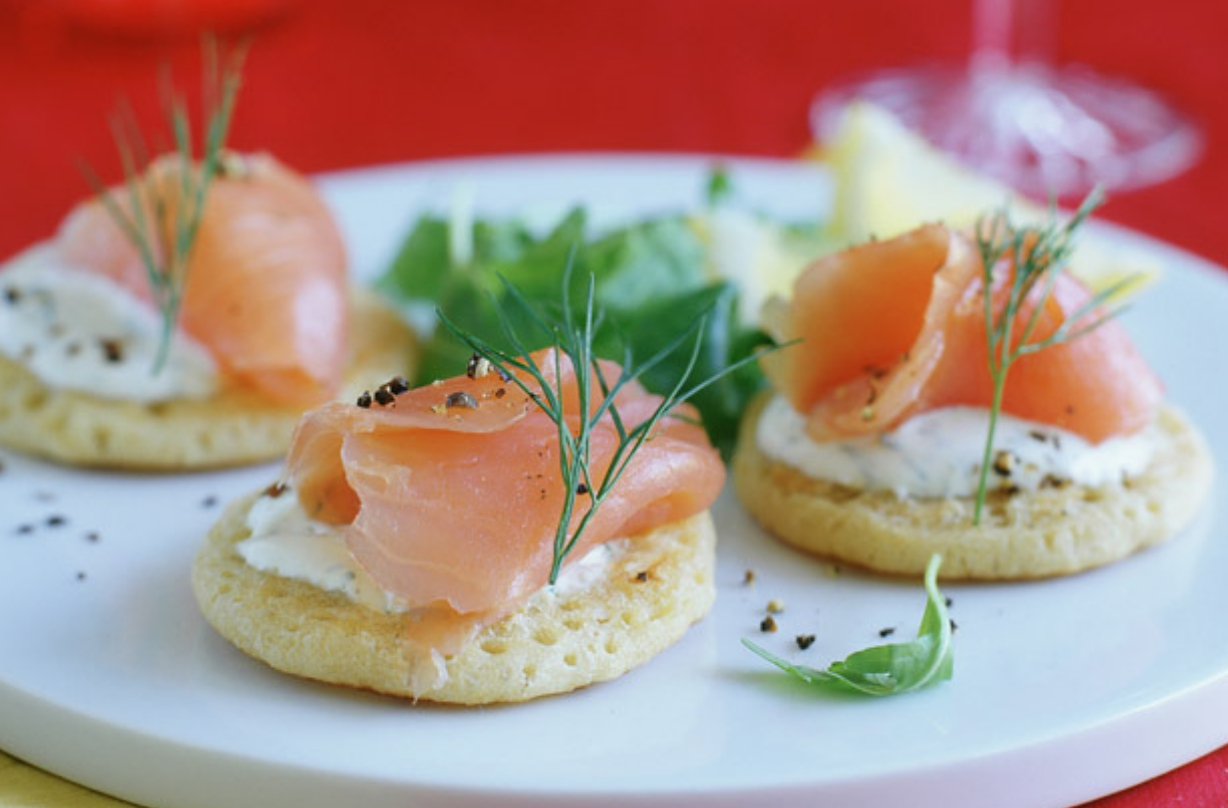 Recette de canapé_Saumon fumé blinis