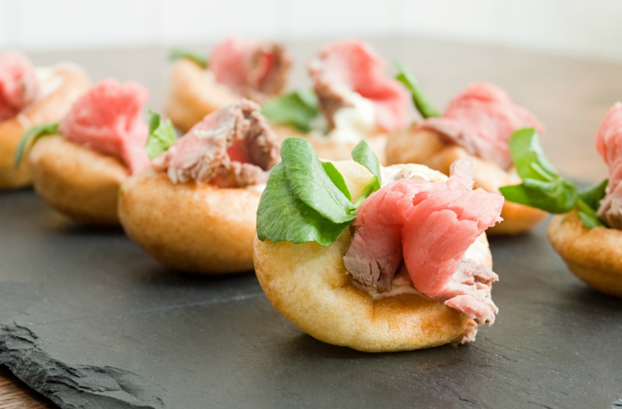 Recette de canapé Mini Yorkshire pudding et bœuf