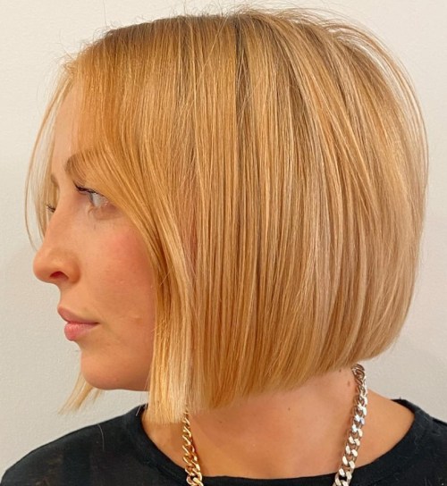 Strawberry Blonde Short Straight Hairstyle
