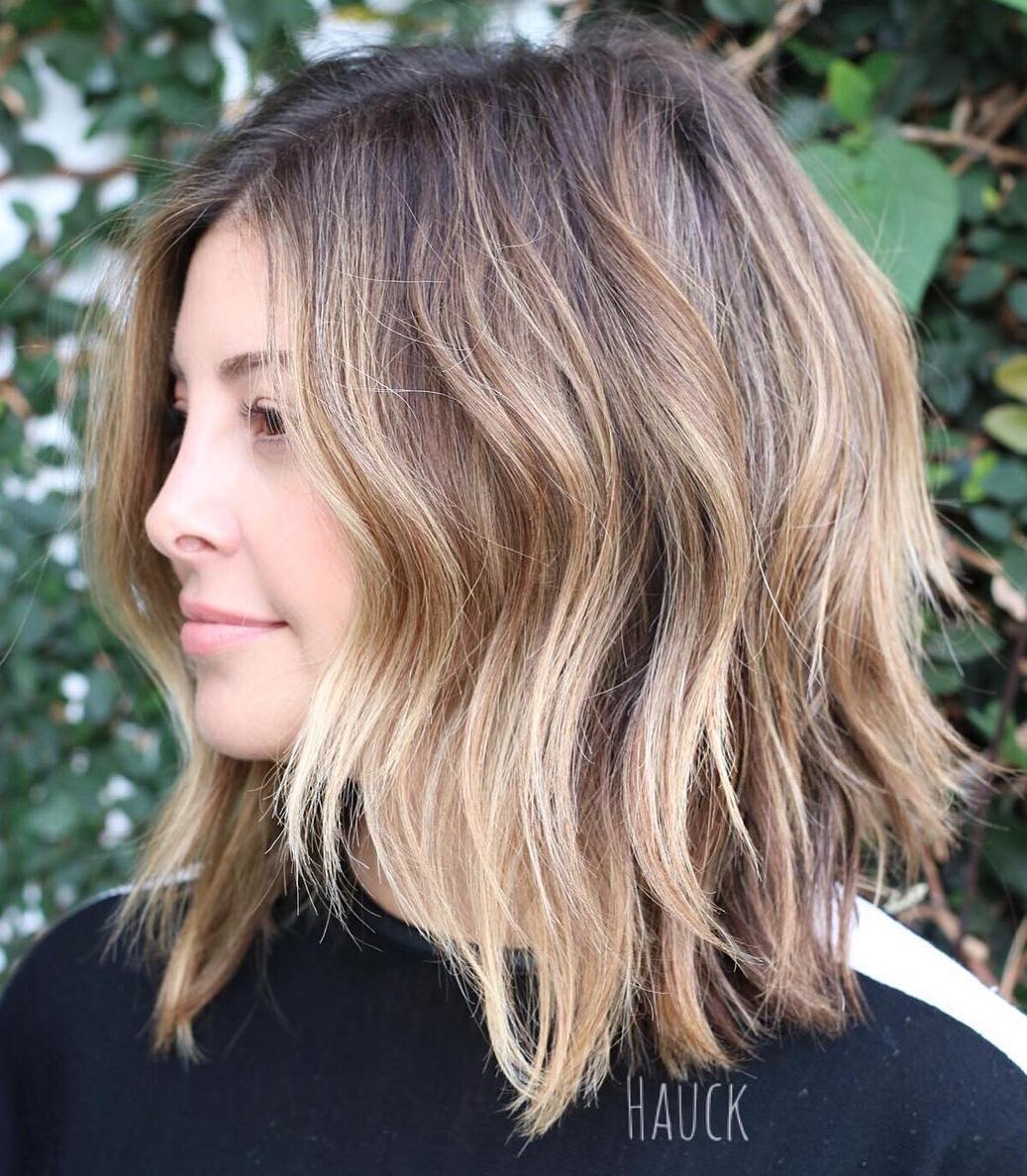 Coiffure Mi-longue Déstructurée Douce