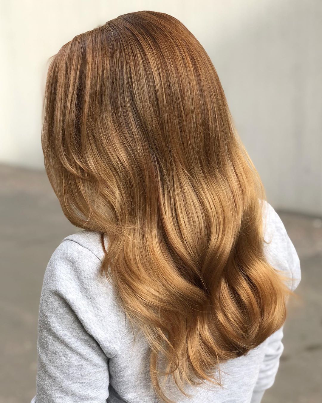 Brun doré clair sur cheveux naturels